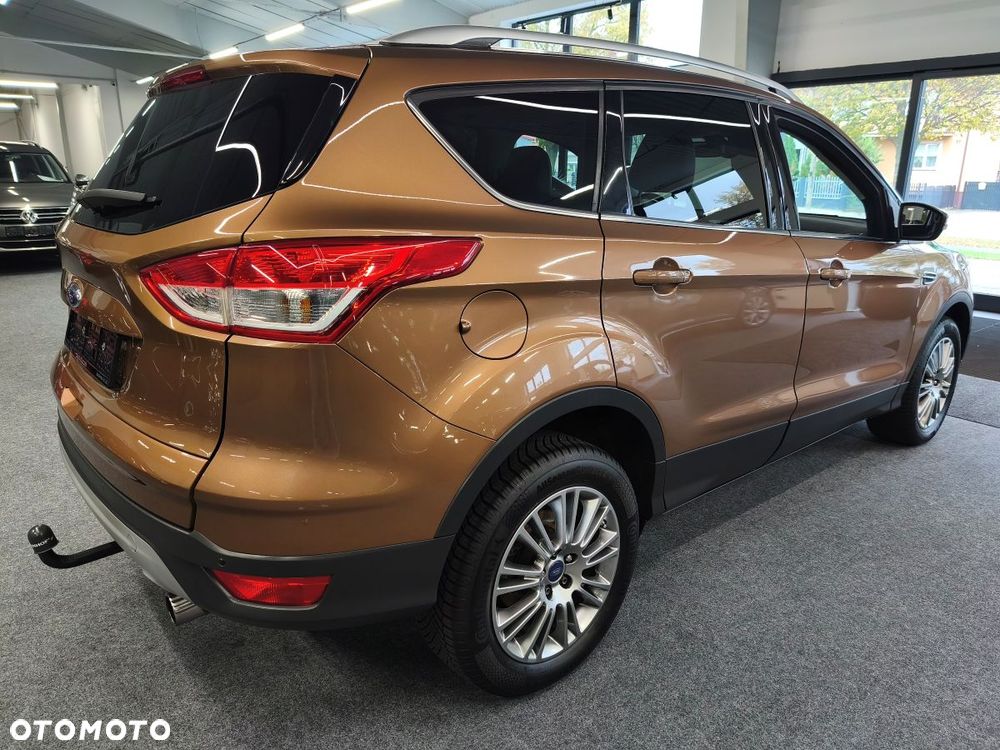 Ford Kuga 2.0 TDCi 4x4 Titanium - 4