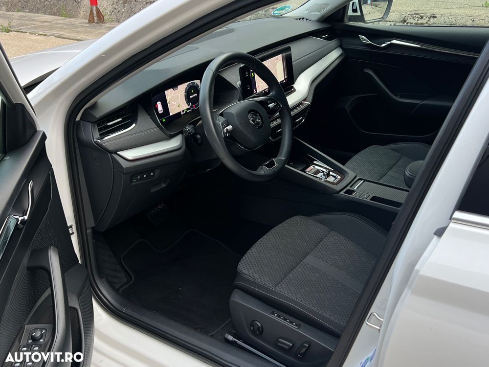 SKODA Octavia 2023 — imagine 9