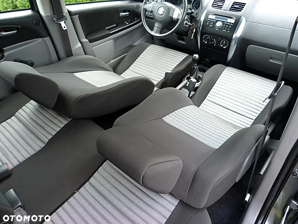 Suzuki SX4 1.6 Comfort Plus 4WD - 15