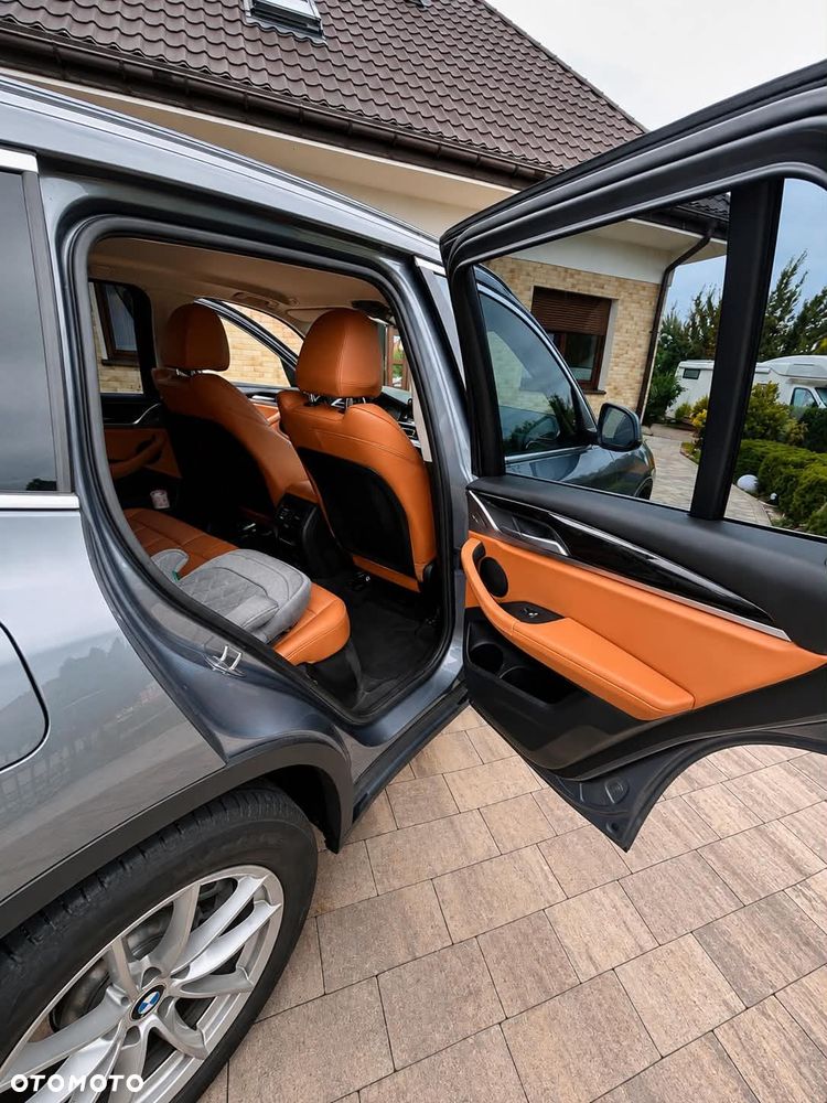 BMW X3 xDrive20d - 7