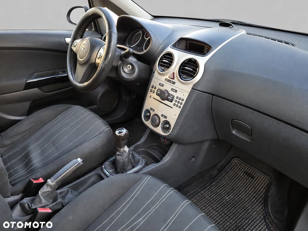 Opel Corsa - 7