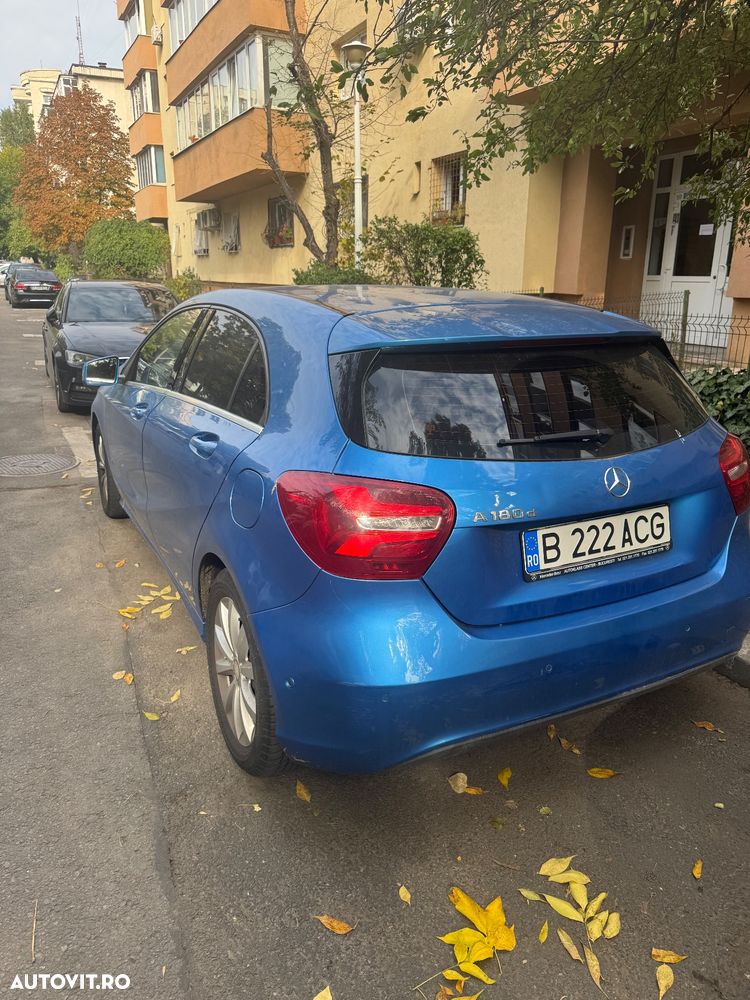 Mercedes-Benz A - 12