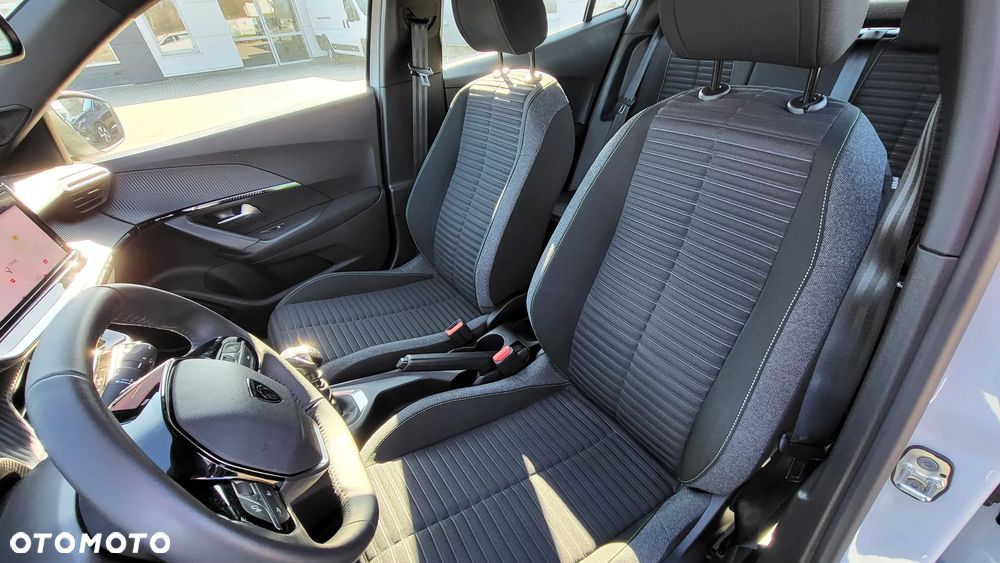 Peugeot 2008 PureTech 100 Active S&S BVM6 - 19