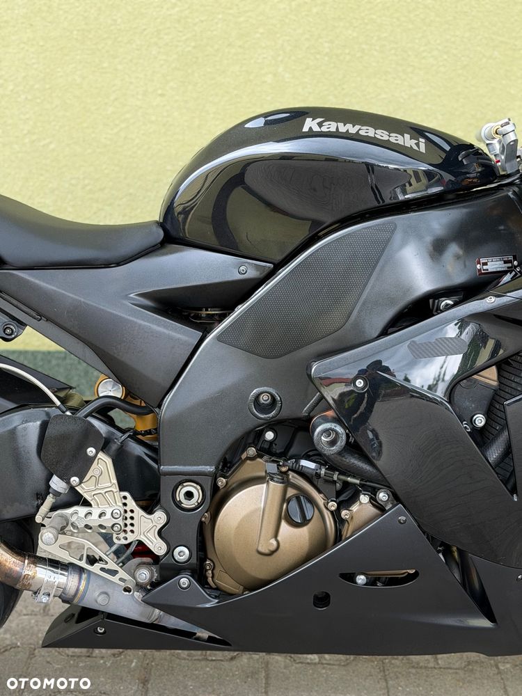 Kawasaki ZXR - 8