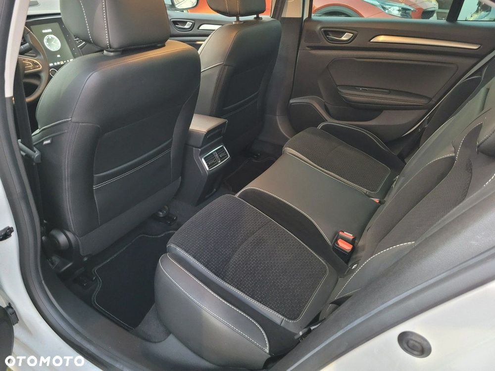 Renault Megane 1.3 TCe FAP Intens - 13