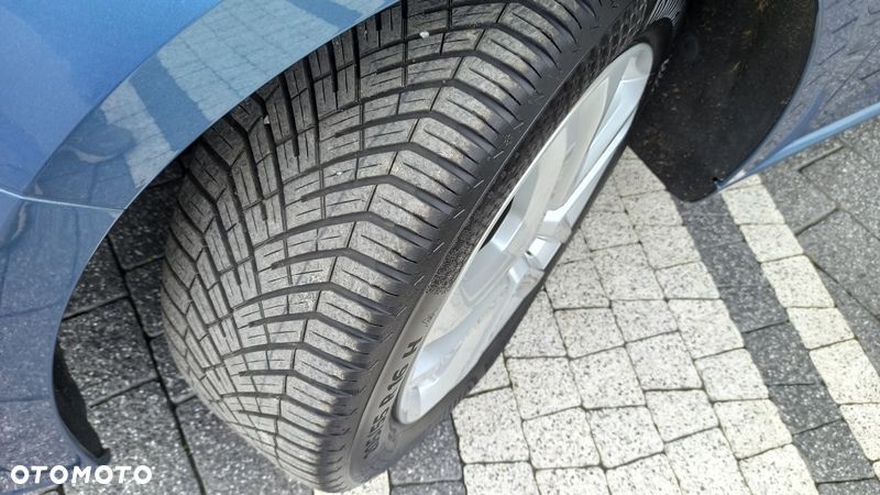 Renault Megane ENERGY TCe 100 PLAY - 21