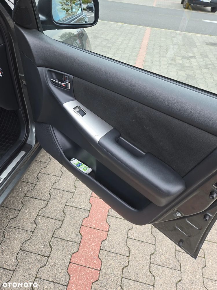 Toyota Corolla 2.0 D-4D Sol - 10