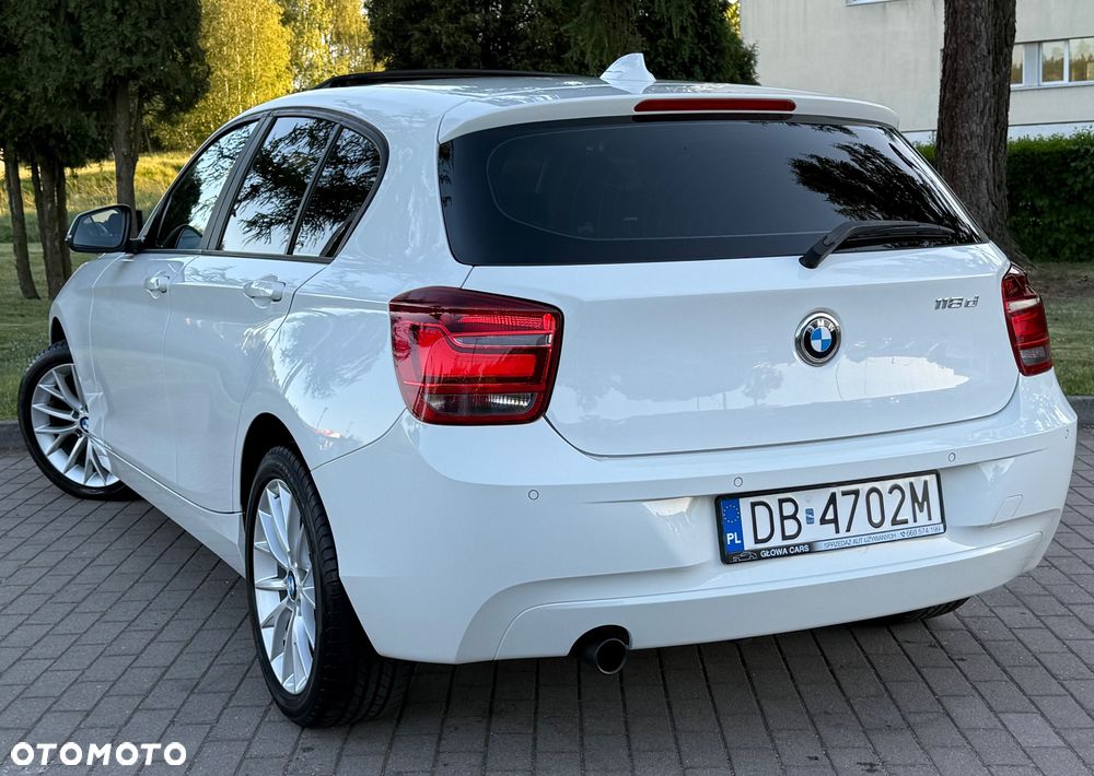 BMW Seria 1 118d DPF Edition Sport - 4