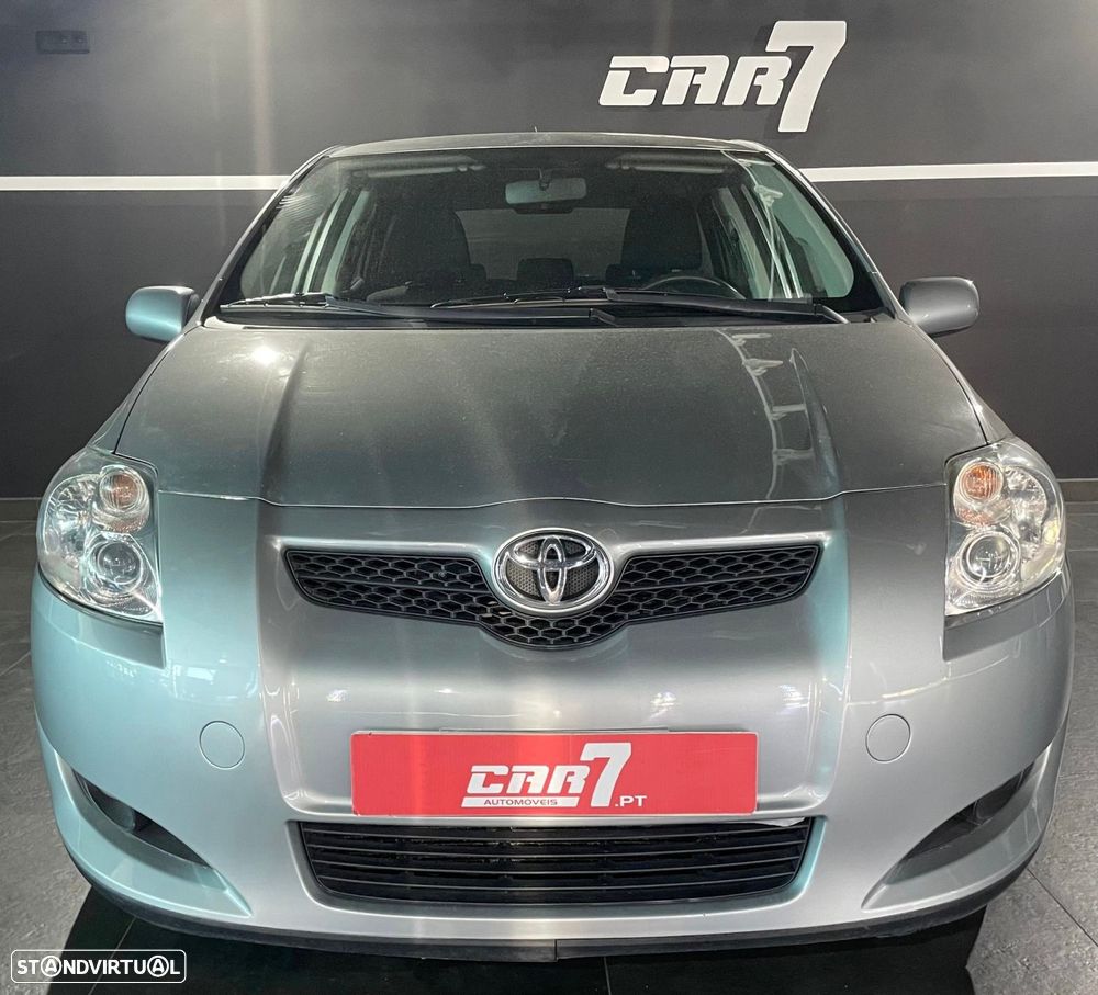 Toyota Auris 2.0 D-4D - 2