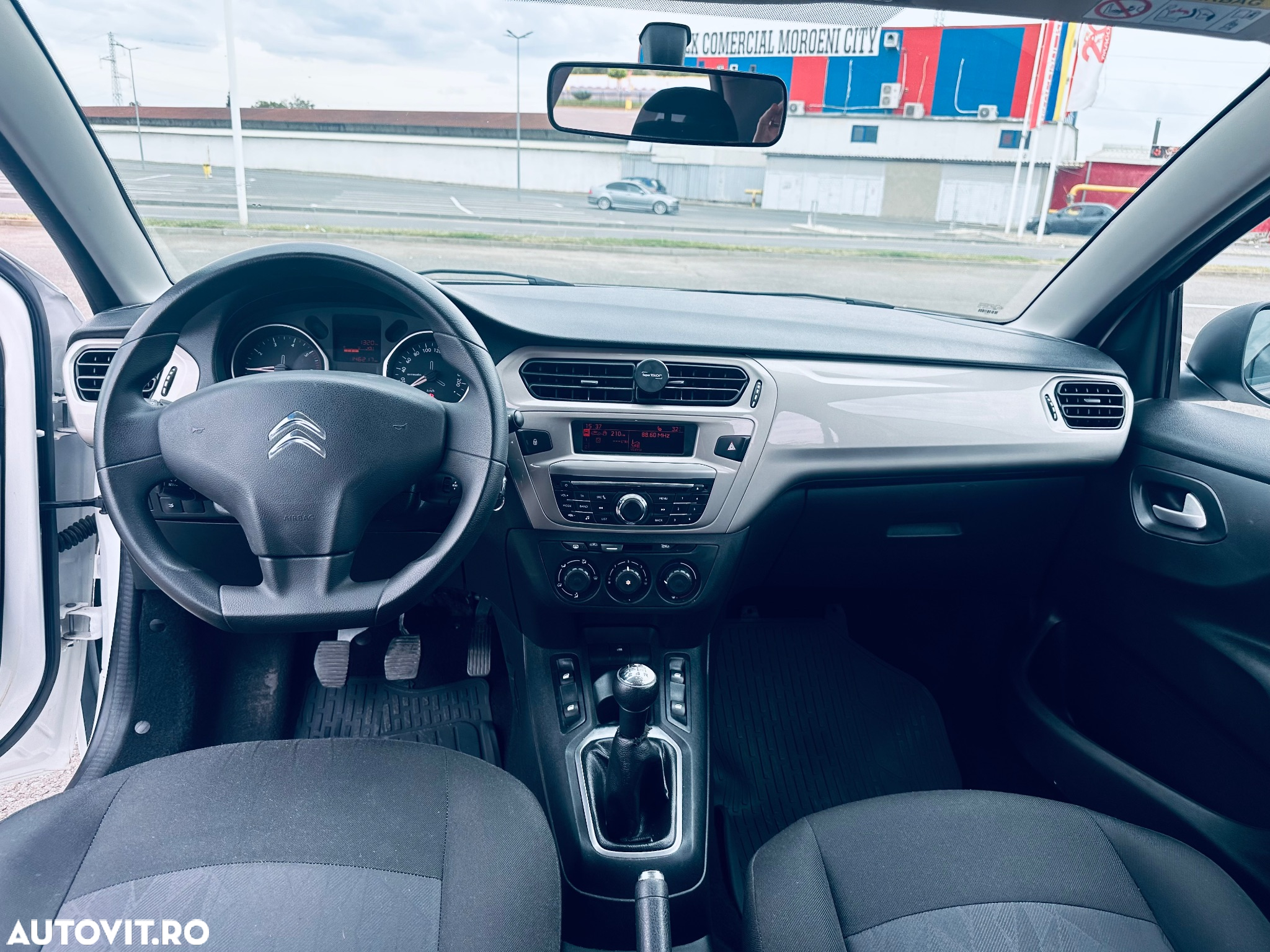 Citroën C-Elysée 1.2 PureTech BVM Live - 19