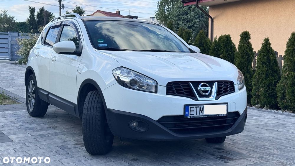 Nissan Qashqai - 2