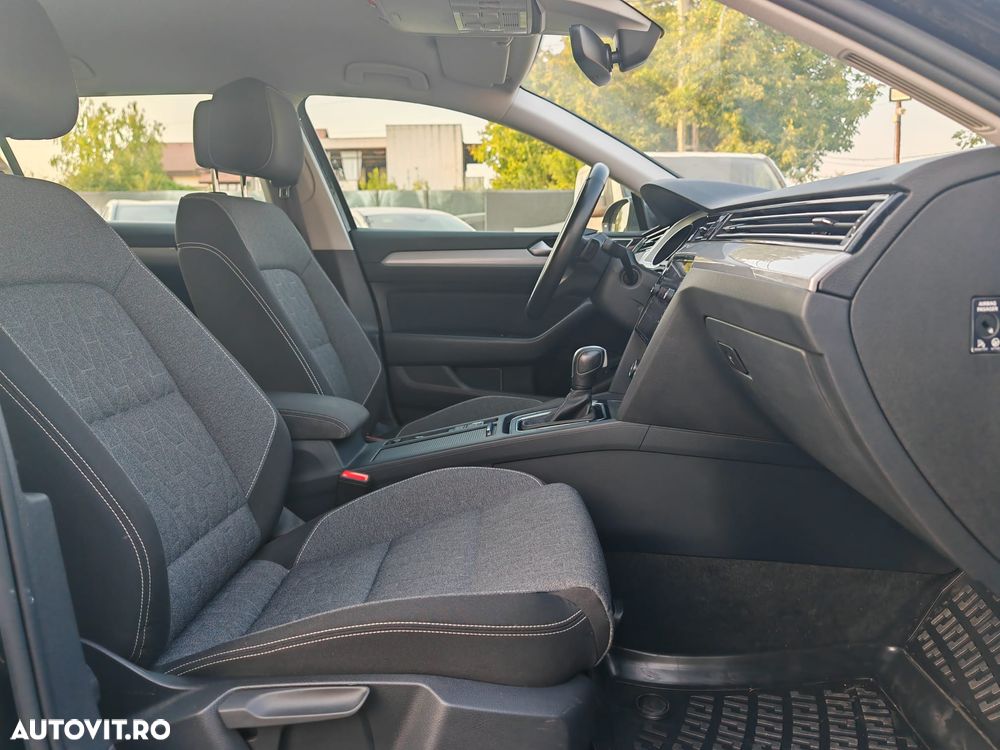 VOLKSWAGEN Passat 2023 — imagine 9