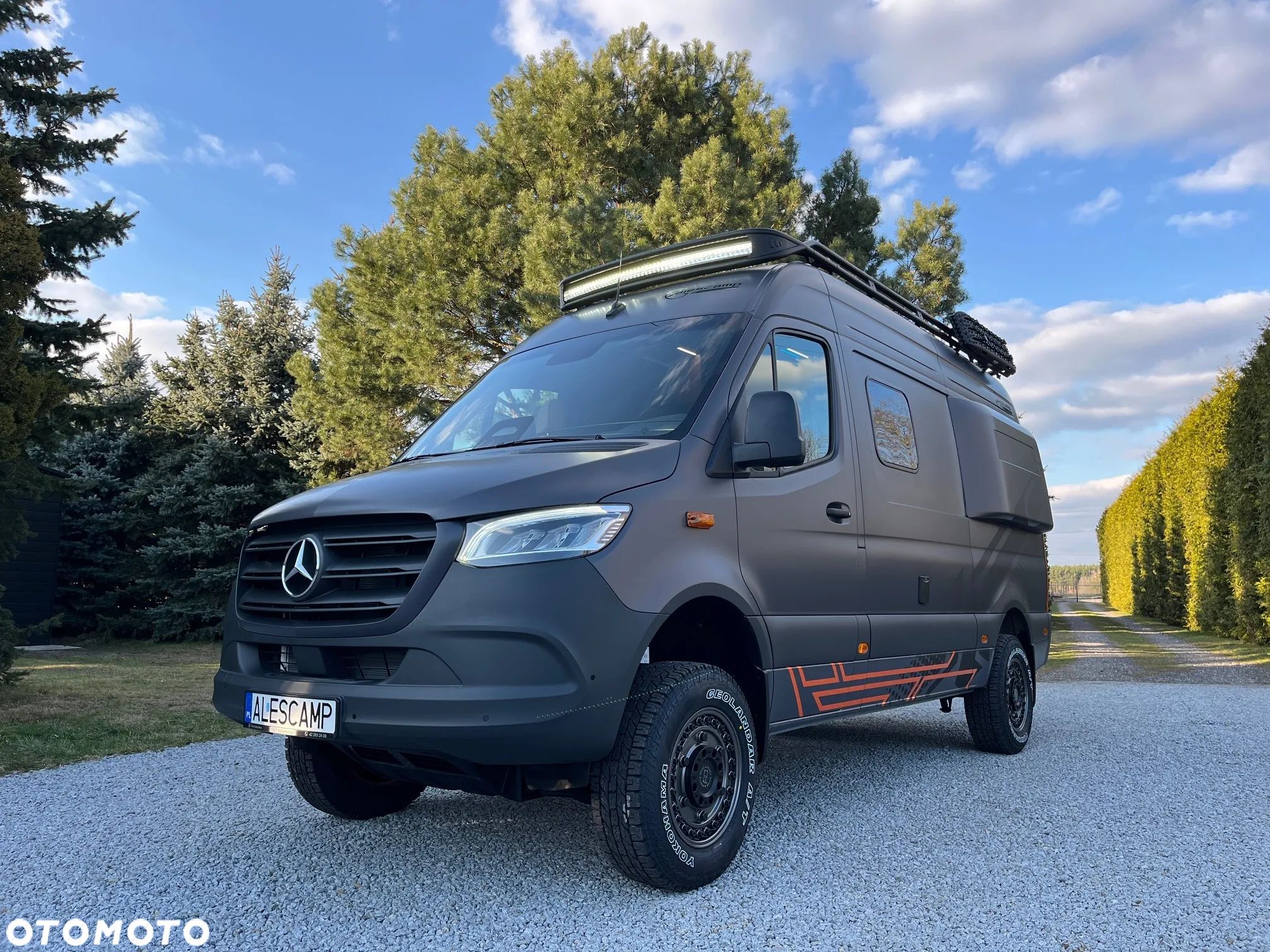 Mercedes-Benz Sprinter - 1