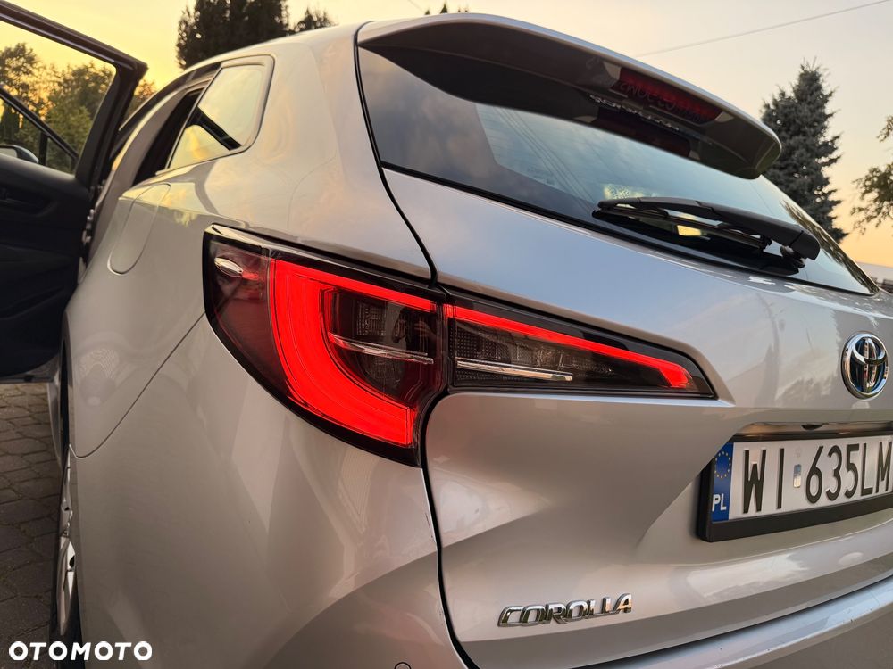 Toyota Corolla 1.8 Hybrid Comfort - 40