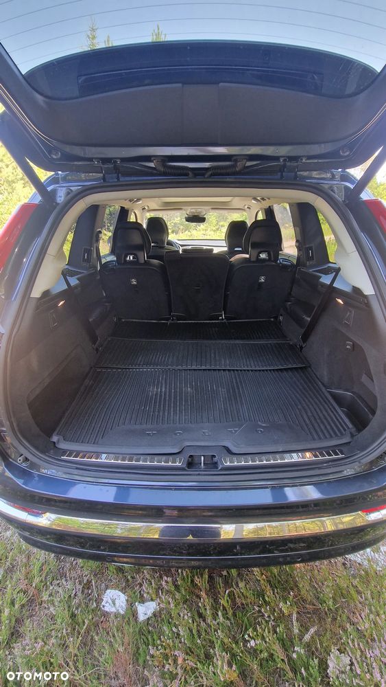 Volvo XC 90 - 36