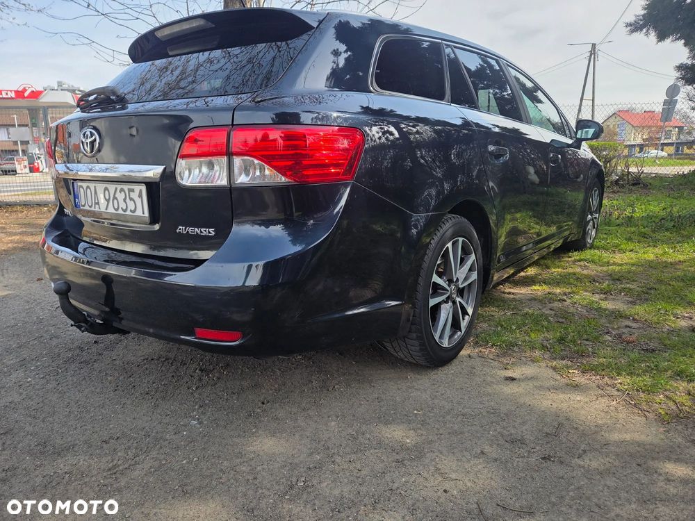 Toyota Avensis Touring Sports 1.8 Business Edition - 3
