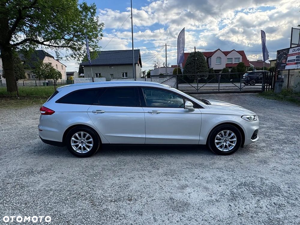 Ford Mondeo - 14