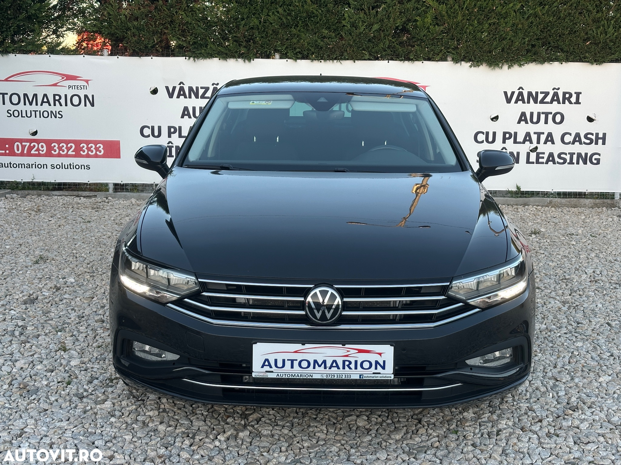 Volkswagen Passat - 2