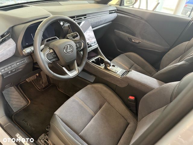 Lexus LBX 1.5 Hybrid Cool - 7