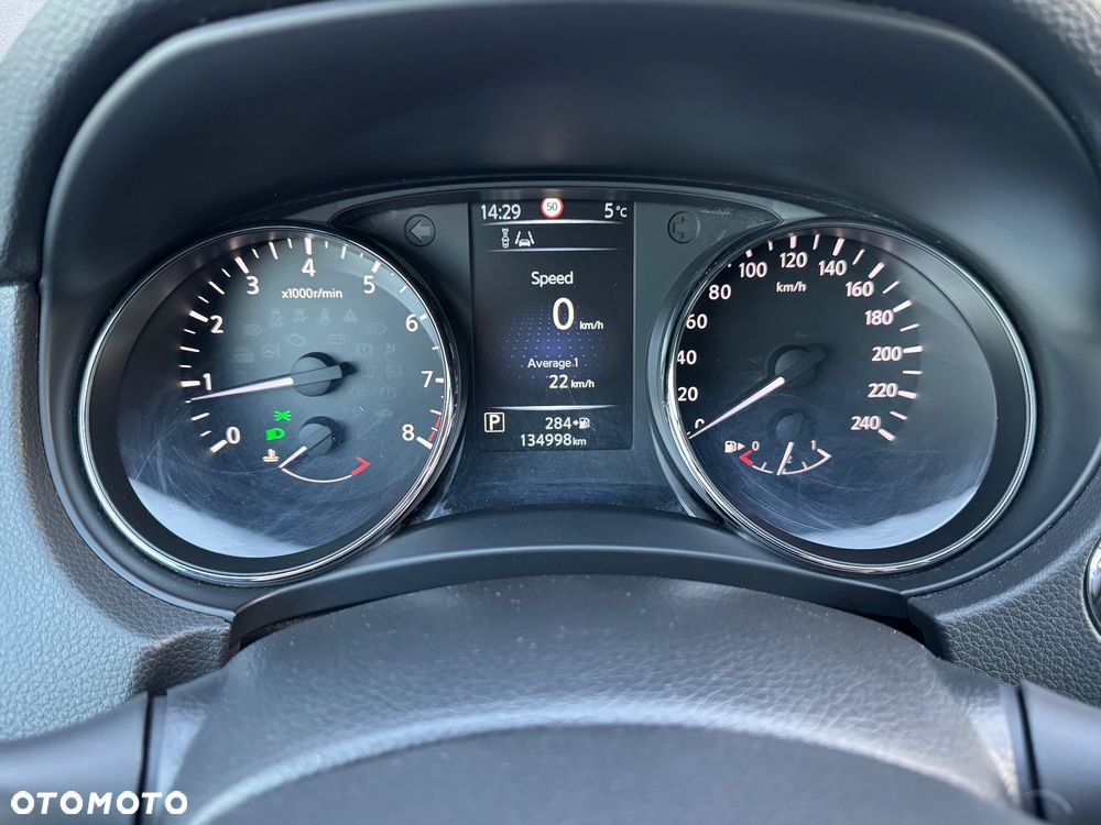 Nissan Qashqai - 23