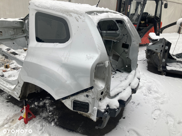 DACIA DUSTER 2 II ĆWIARTKA TYLNA LEWA PODŁODA WANNA PAS TYLNY  BŁOTNIK TYLNY LEWY TYŁ TYLNI LEWY ćwiartka TYLNIA LEWA Wwa