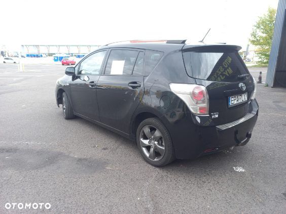 Toyota Verso 2.0 D-4D Sol 7os - 4