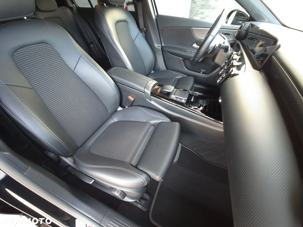 Mercedes-Benz Klasa A 200 d Edycja specjalna 8G-DCT - 24