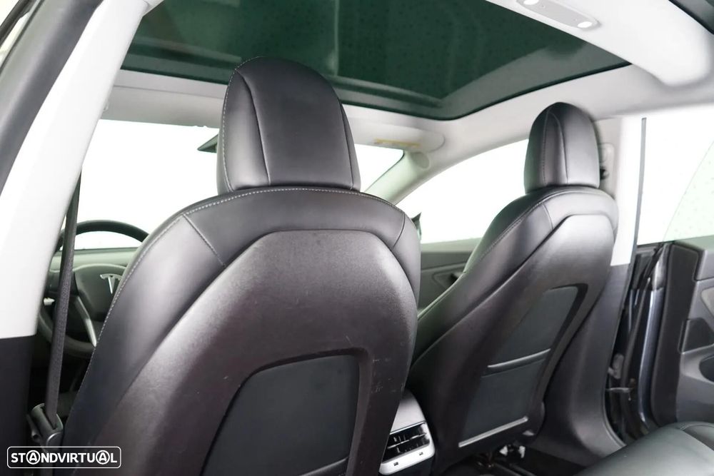 Tesla Model 3 Standard Range Plus RWD - 35