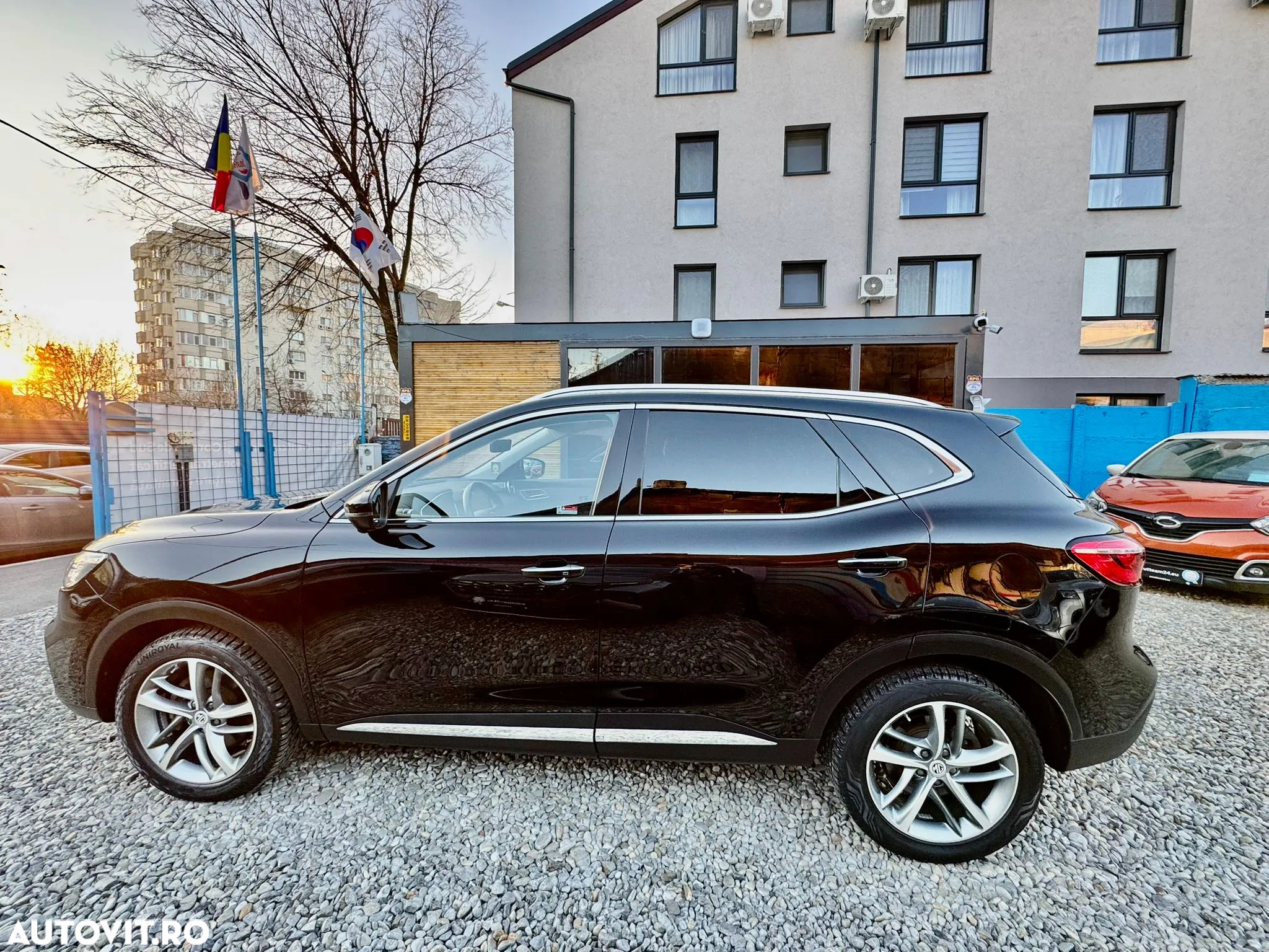 MG EHS 1.5T-GDI PHEV Luxury - 15