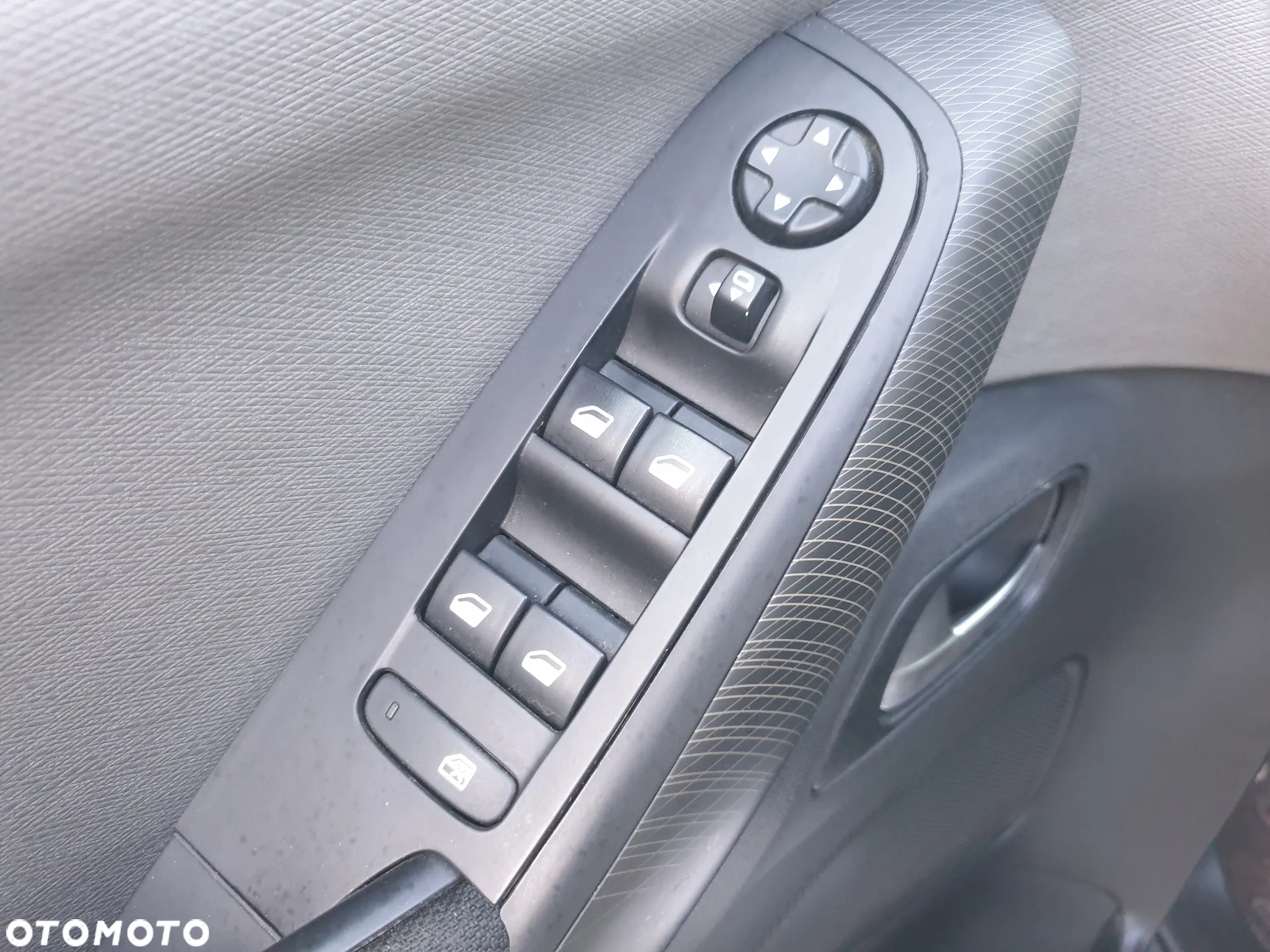 Citroën C4 Picasso PureTech 130 Stop&Start Attraction - 26