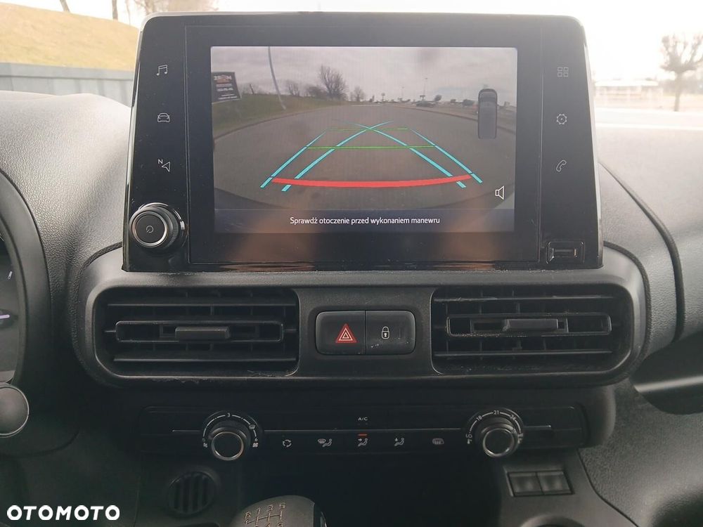 Toyota PROACE CITY - 36