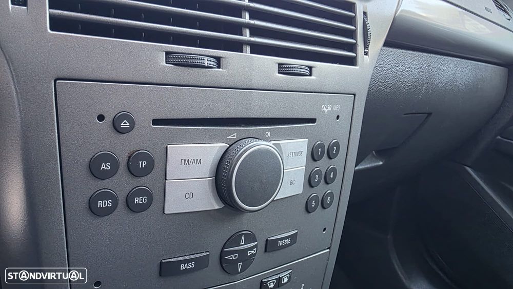 Opel Astra 1.3 CDTI Cosmo - 18