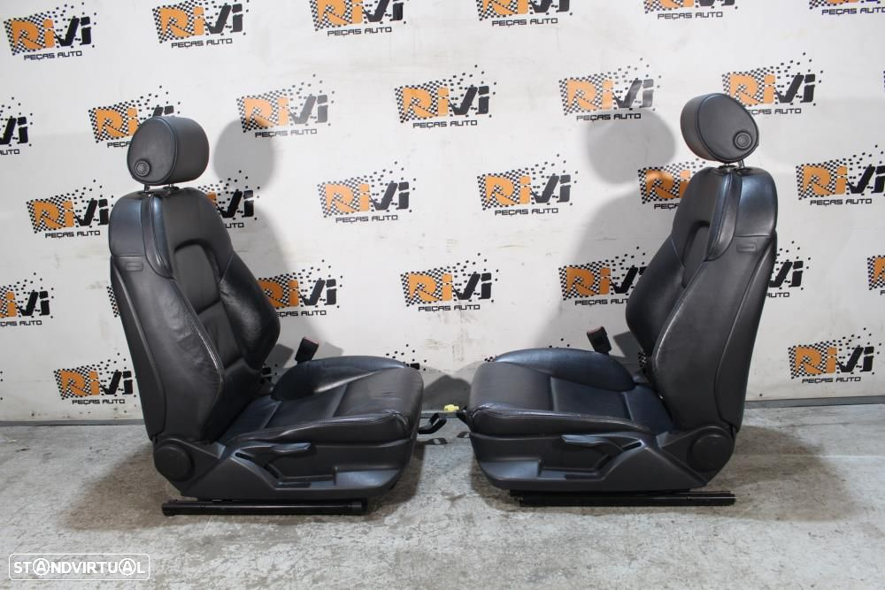 Bancos Audi A3 8P de 5 Portas SLine em Pele - 5