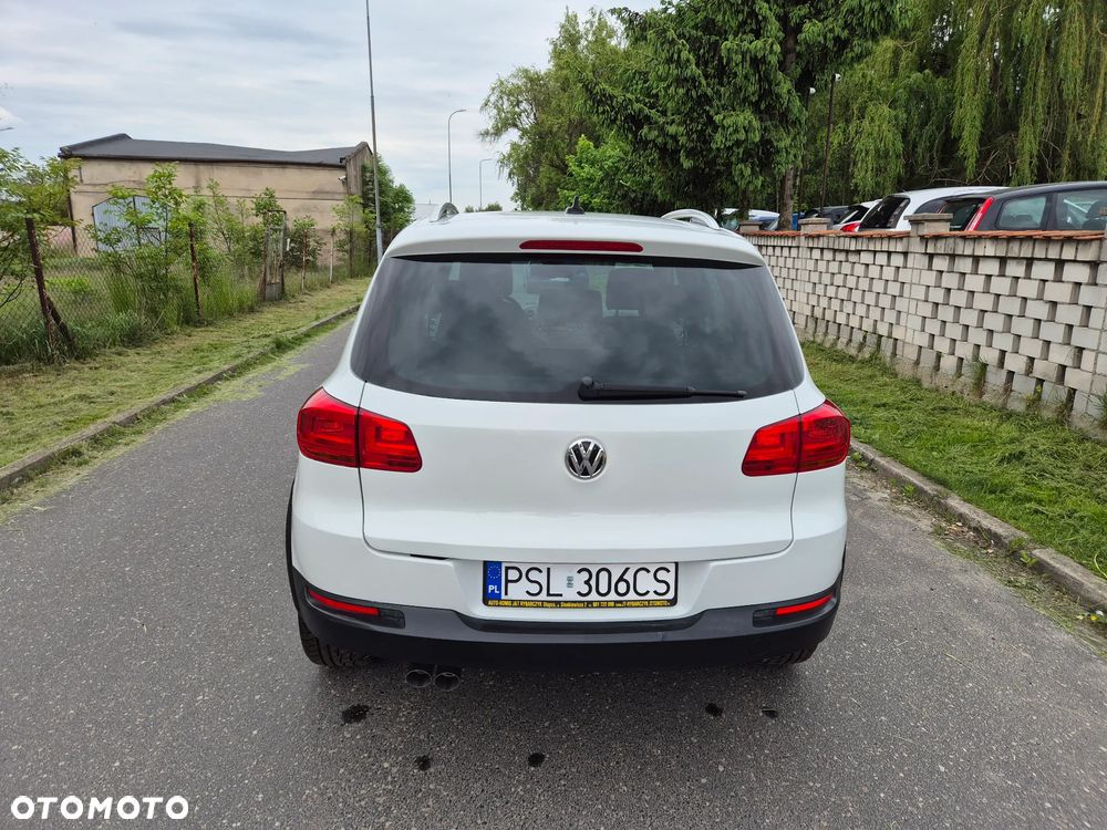 Volkswagen Tiguan 2.0 TDI DPF 4Motion BlueMotion Technology DSG Sport & Style - 9