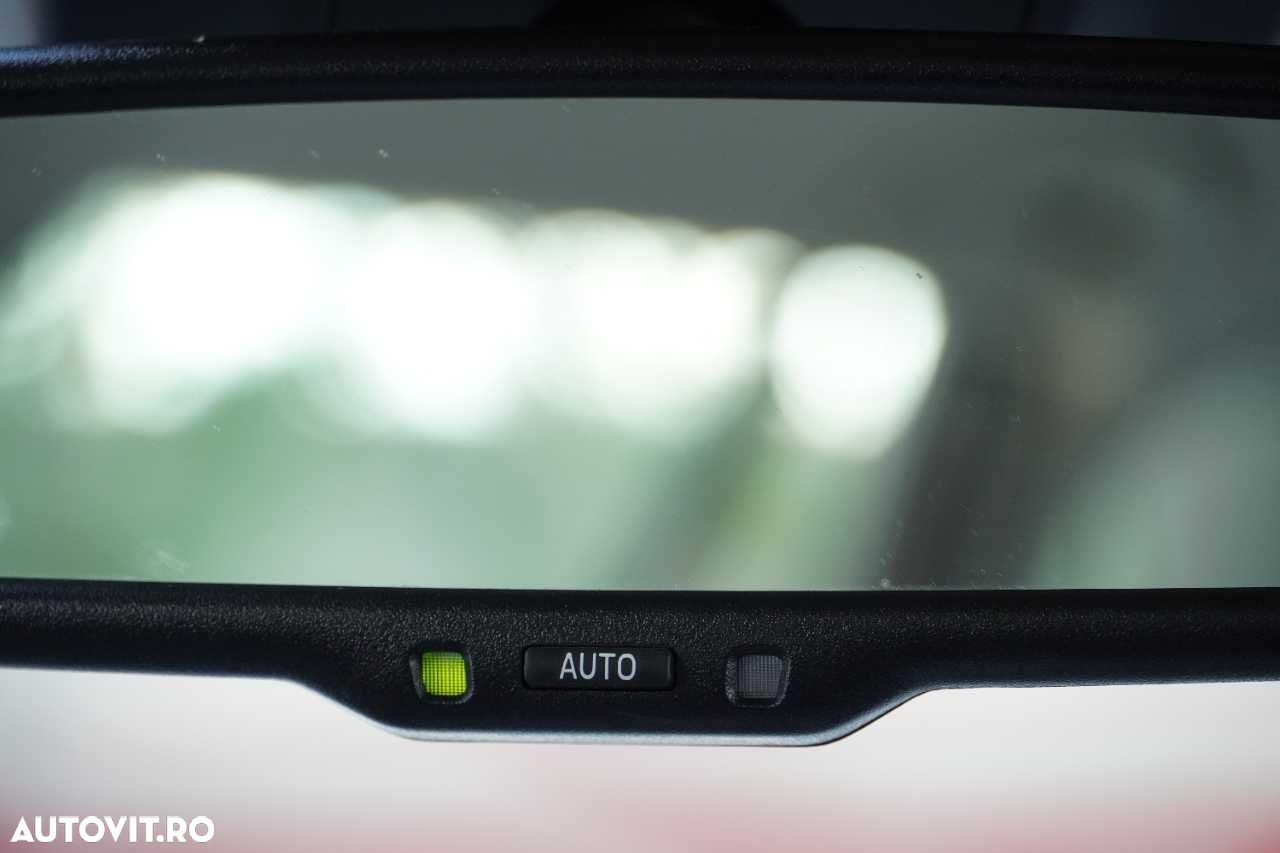 Toyota RAV4 - 21
