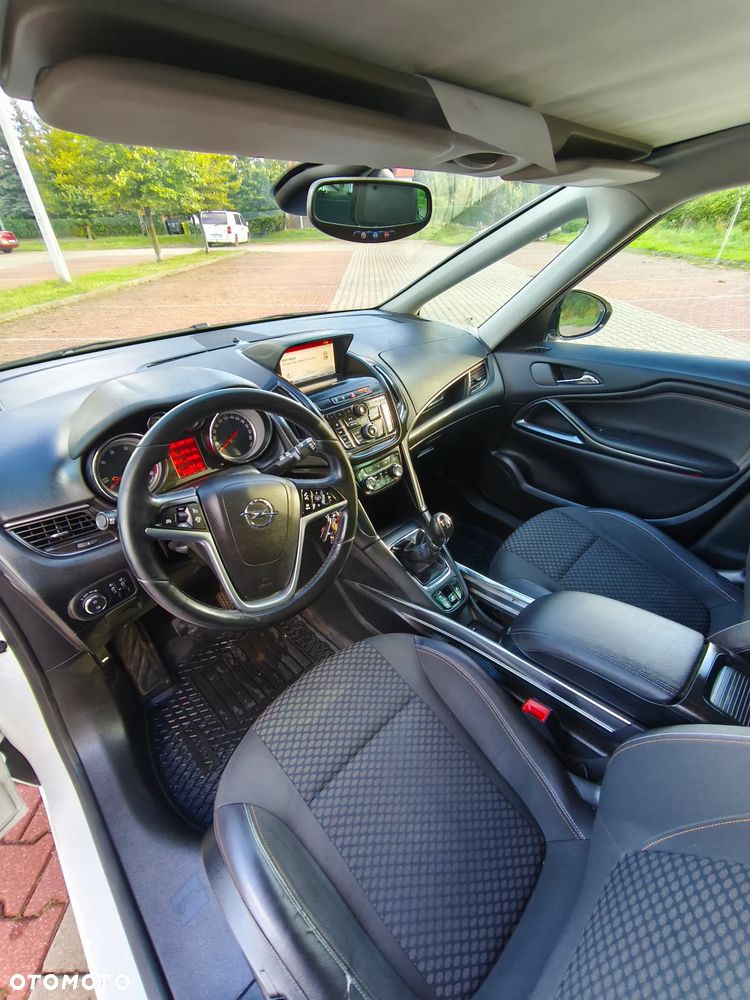 Opel Zafira 2.0 CDTI Cosmo S&S - 19