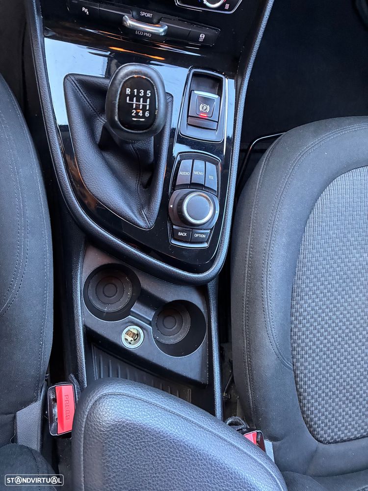BMW 216 Active Tourer - 13