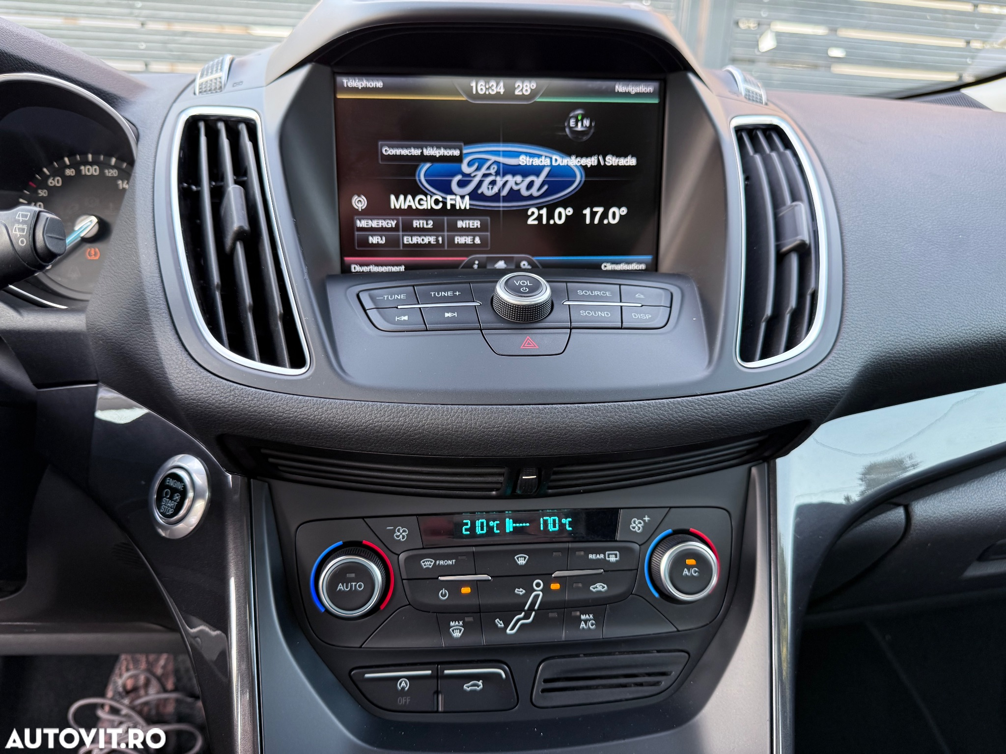Ford C-Max 1.5 TDCi Powershift Titanium - 10