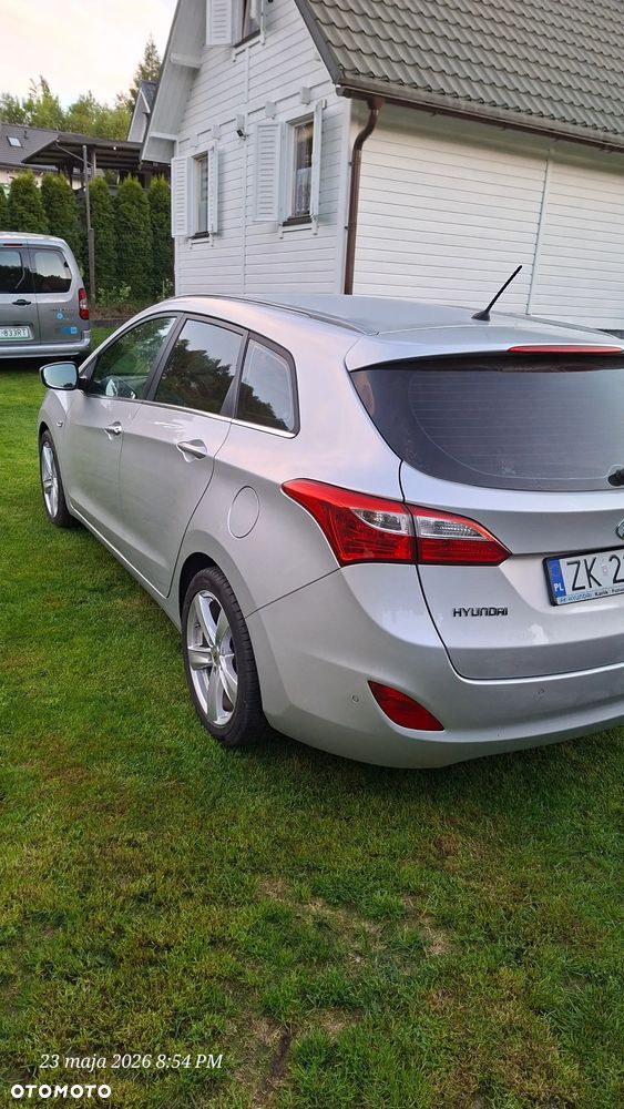 Hyundai i30 1.6 CRDi Classic + - 5