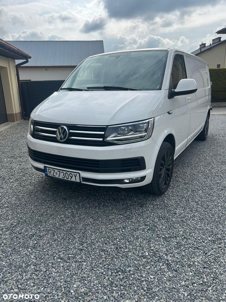 Volkswagen Transporter - 4