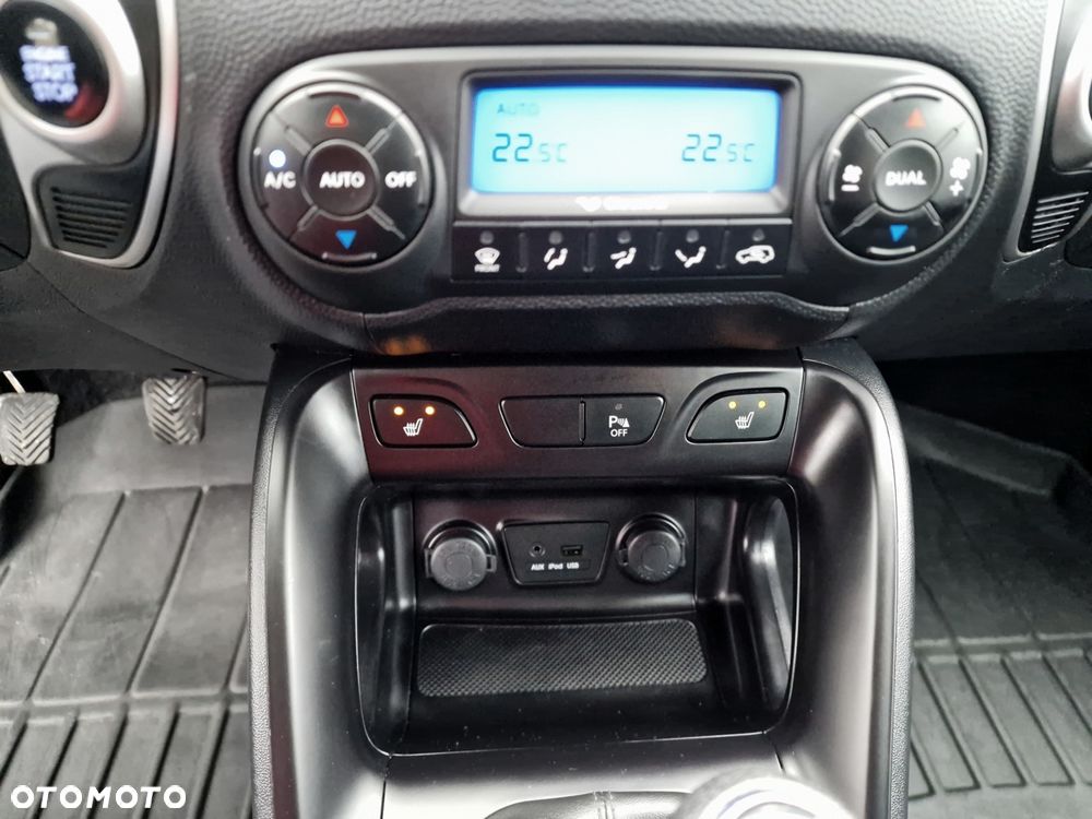 Hyundai ix35 1.7 CRDi 2WD blue Style - 27