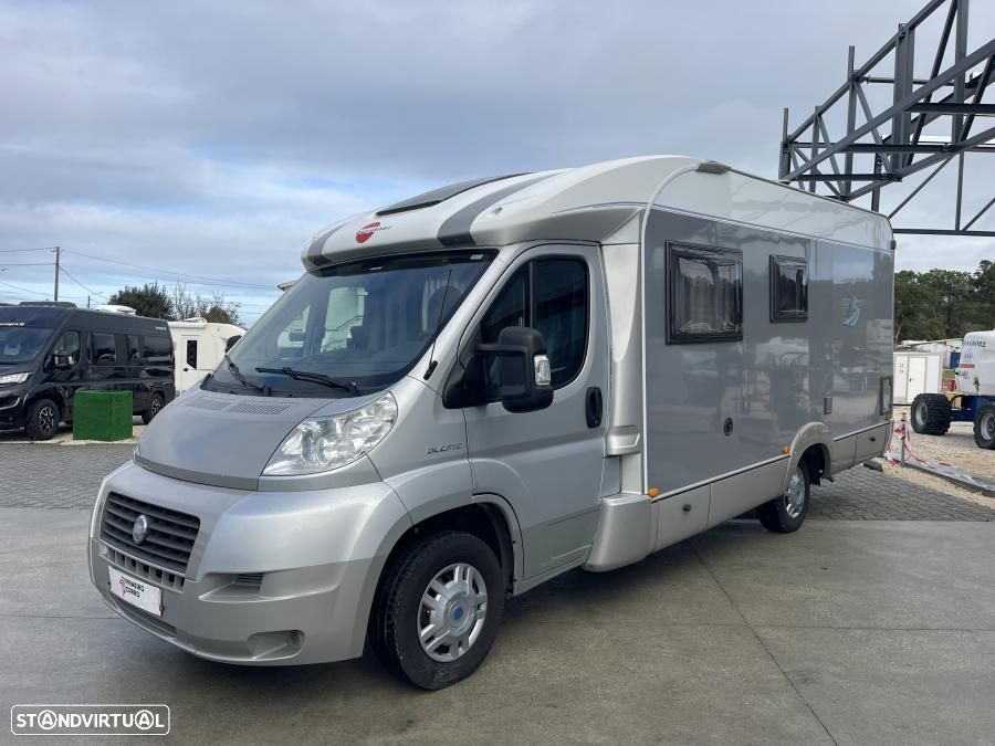 Burstner Privilége T615 cama francesa - 10