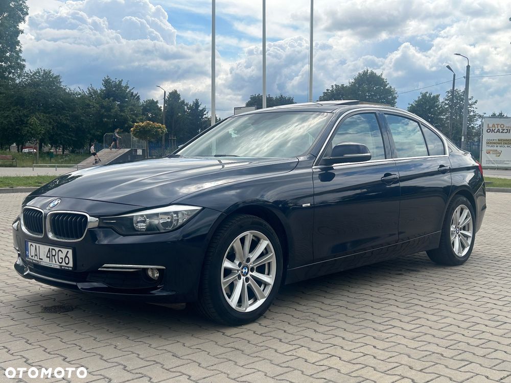 BMW Seria 3 320d Luxury Line - 2