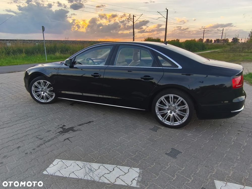 Audi A8 4.2 TDI Quattro - 8