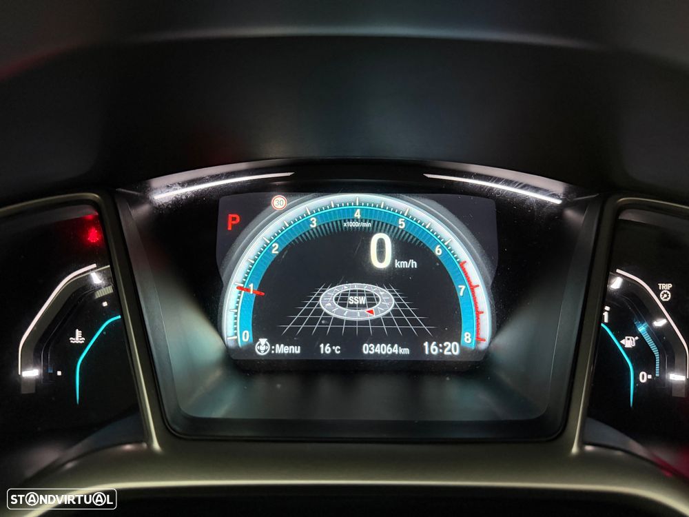 Honda Civic 1.5 i-VTEC Elegance Navi CVT - 28
