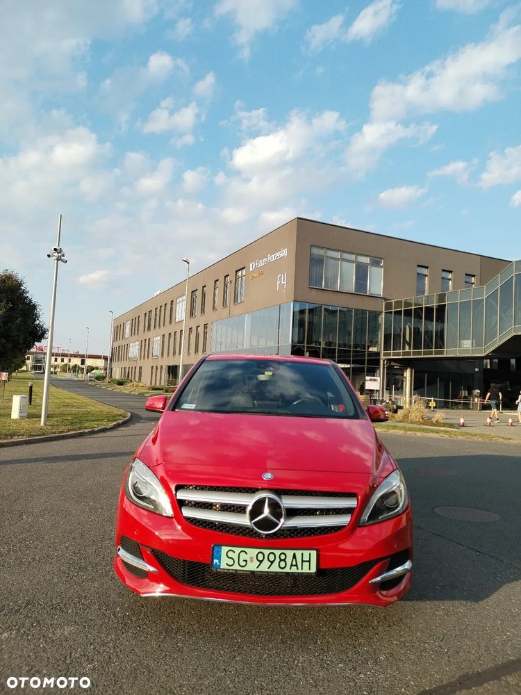 Mercedes-Benz Klasa B (Electric Drive) 250 e - 35