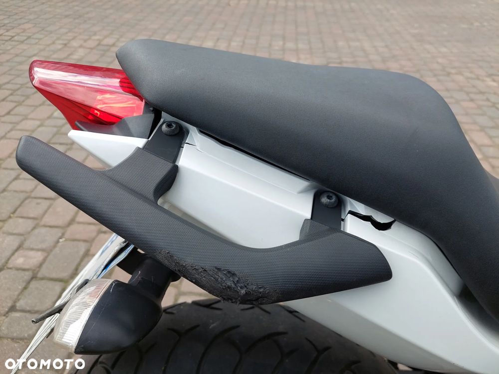 Yamaha XJ - 12
