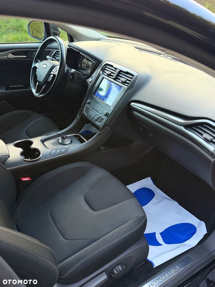 Ford Mondeo 2.0 EcoBlue Titanium - 16
