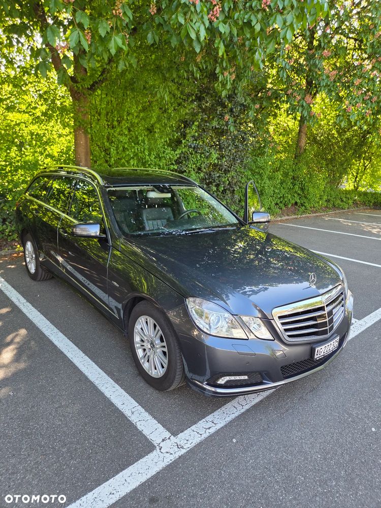 Mercedes-Benz Klasa E 350 CDI BlueEff Elegance - 21
