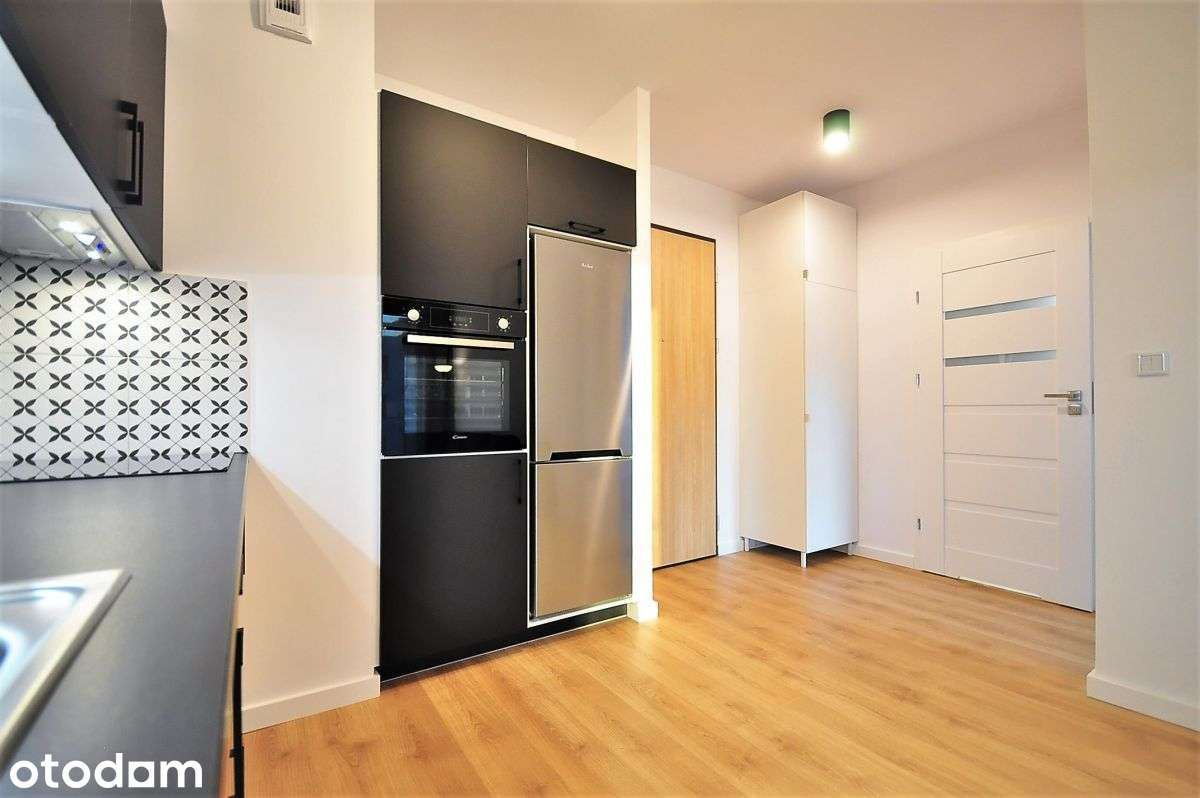Jana Kazimierza 48, balkon, garaż.